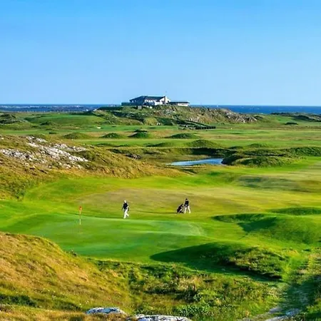 Ballyconneely Village Clifden